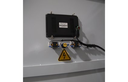 三相電動機穩(wěn)壓器